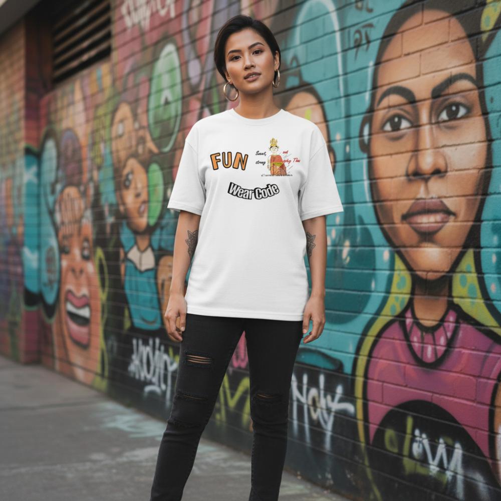Camiseta extragrande divertida y suave - Camiseta con gráfico de mujer tailandesa | FunWearCode